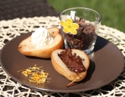 Gegrillte Birne mit Schokolade Gegrillte Birne mit Schokolade