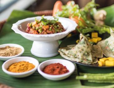 Crêpes mit feiner Gemüse-Kokos-Füllung