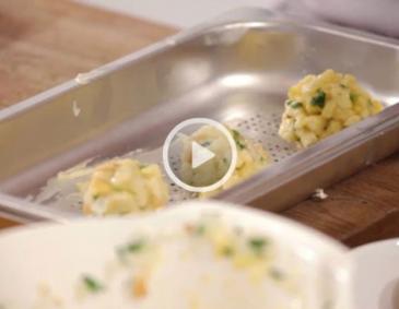 Video - Semmelknödel aus dem Dampfgarer