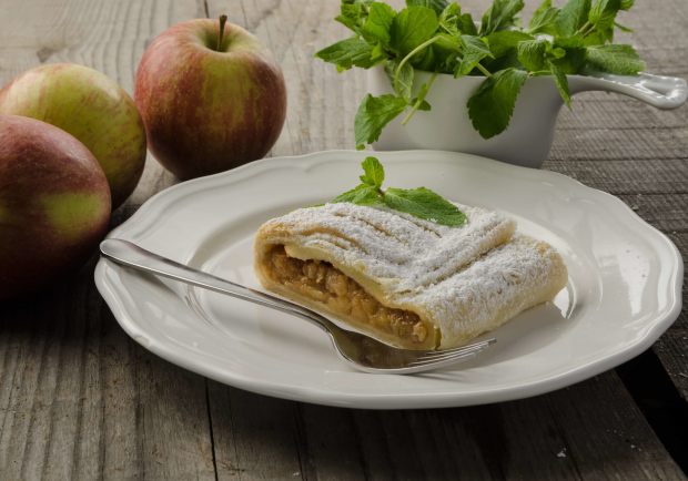 Apfelstrudel Rezept